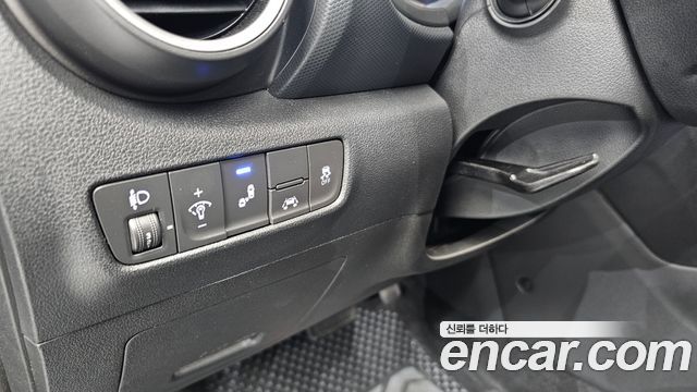 Hyundai Kona 1.6 Turbo 2WD Modern Choice 2020 — фото 27