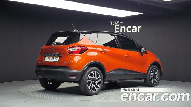 Renault Korea QM3 RE 2017 — фото 2