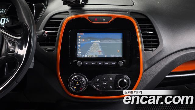 Renault Korea QM3 RE 2017 — фото 14