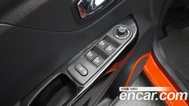 Renault Korea QM3 RE 2017 — фото 33