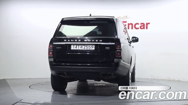 Land Rover Range Rover (IV) 4.4 SDV8 AB DIESEL 2020 — фото 4
