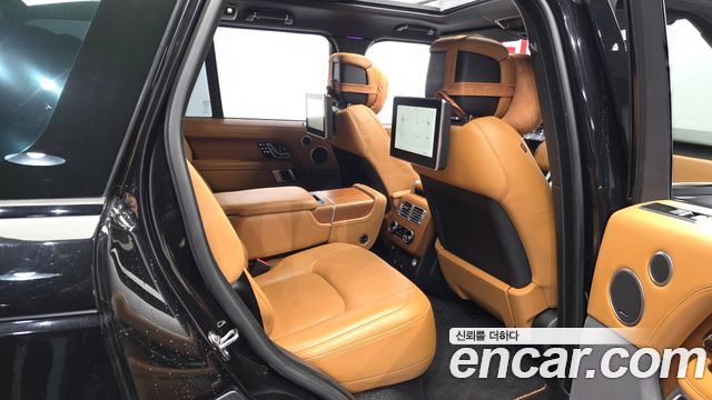 Land Rover Range Rover (IV) 4.4 SDV8 AB DIESEL 2020 — фото 11