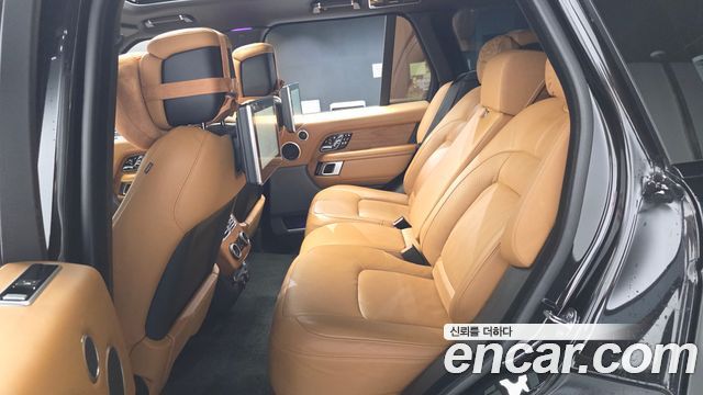 Land Rover Range Rover (IV) 4.4 SDV8 AB DIESEL 2020 — фото 12