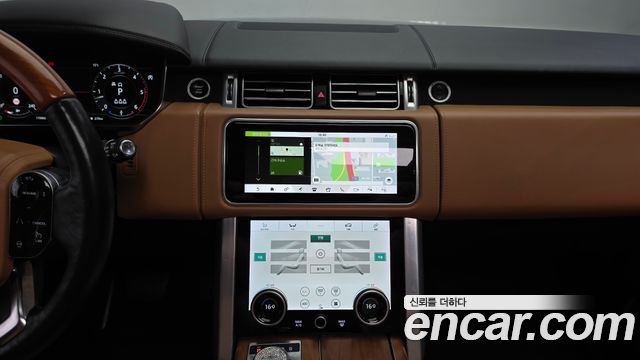 Land Rover Range Rover (IV) 4.4 SDV8 AB DIESEL 2020 — фото 15