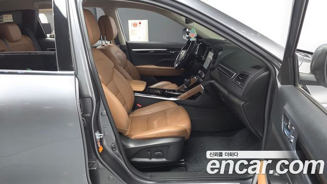 Renault Korea QM6 2.0 LPe RE 2WD 2024 — фото 11