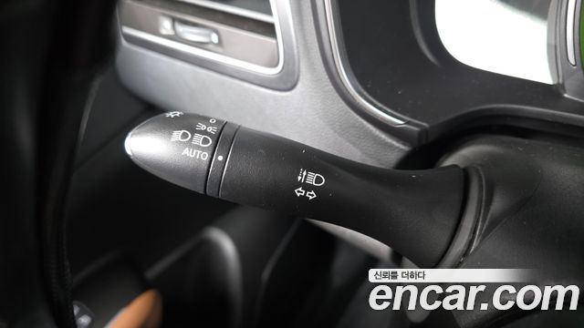 Renault Korea QM6 2.0 LPe RE 2WD 2024 — фото 29