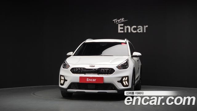 Kia Niro 1.6 HEV Prestige 2021 — фото 3