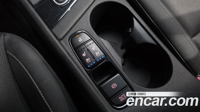 Kia Niro 1.6 HEV Prestige 2021 — фото 18