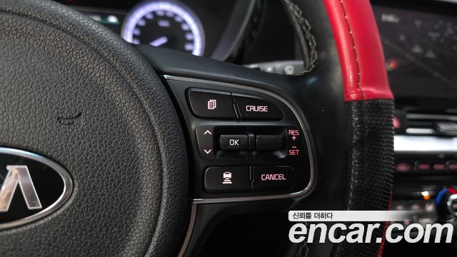 Kia Niro 1.6 HEV Prestige 2021 — фото 19