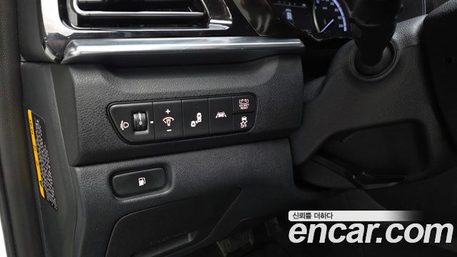 Kia Niro 1.6 HEV Prestige 2021 — фото 27