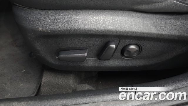 Kia Niro 1.6 HEV Prestige 2021 — фото 31