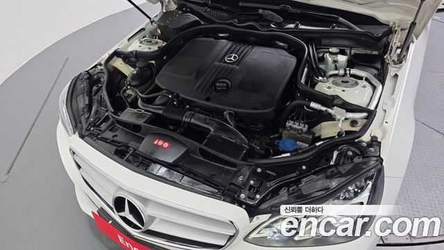 Mercedes-Benz E-Class (W212) E220 Bluetec Avantgarde 2016 — фото 6