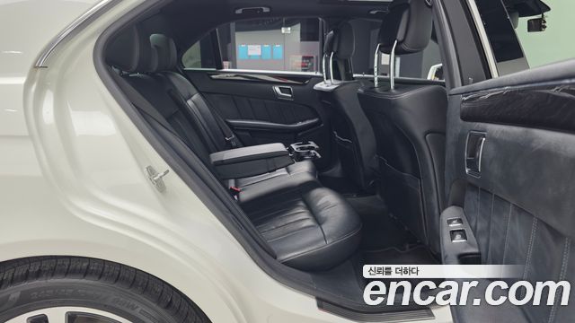 Mercedes-Benz E-Class (W212) E220 Bluetec Avantgarde 2016 — фото 16