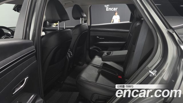 Hyundai Tucson (NX4) Gasoline 1.6 Turbo 2WD Premium 2023 — фото 11