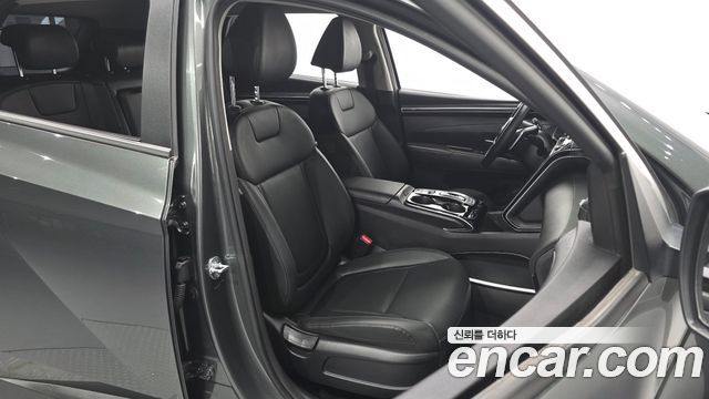Hyundai Tucson (NX4) Gasoline 1.6 Turbo 2WD Premium 2023 — фото 26