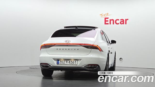 Hyundai Grandeur (IG) 3.0 LPi Rent Car Modern 2022 — фото 4