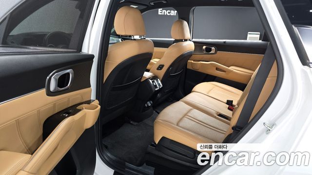 Kia Sorento (IV) HEV 1.6 2WD Noblesse 2023 — фото 11