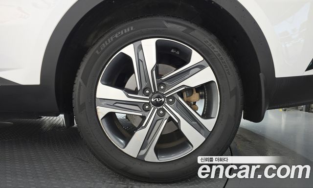 Kia Sorento (IV) HEV 1.6 2WD Noblesse 2023 — фото 21