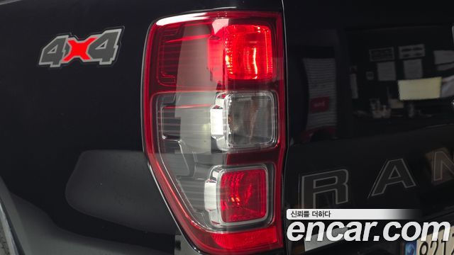 Ford Ranger (III) 2.0 Wildtrack 2022 — фото 29