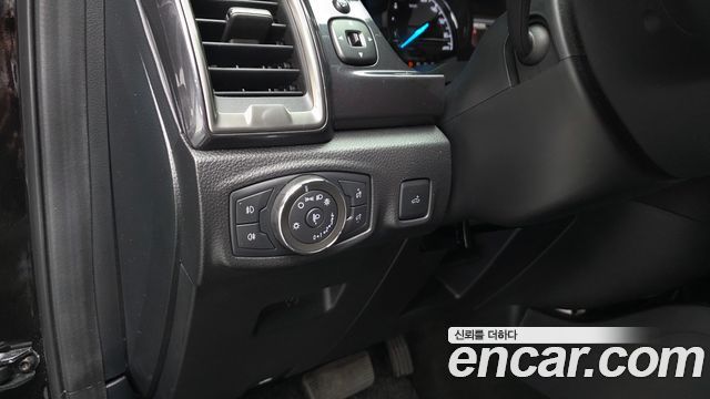 Ford Ranger (III) 2.0 Wildtrack 2022 — фото 34