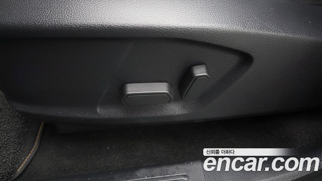 Ford Ranger (III) 2.0 Wildtrack 2022 — фото 37