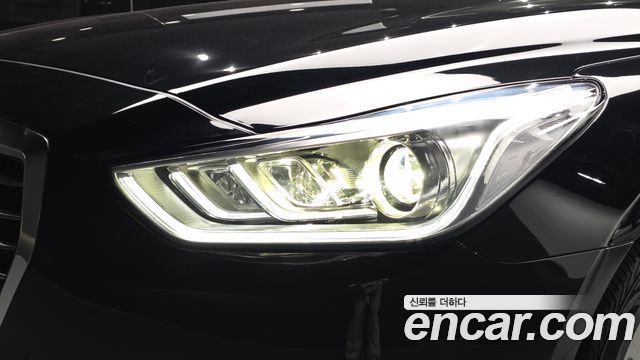 Genesis EQ900 3.8 GDI AWD Premium Luxury 2017 — фото 28