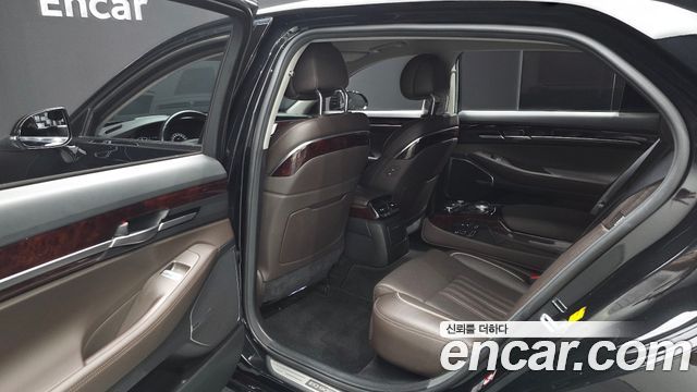 Genesis EQ900 3.8 GDI AWD Premium Luxury 2017 — фото 32
