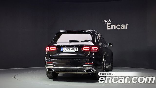 Mercedes-Benz GLC-Class (X253) GLC300 4MATIC 2022 — фото 4