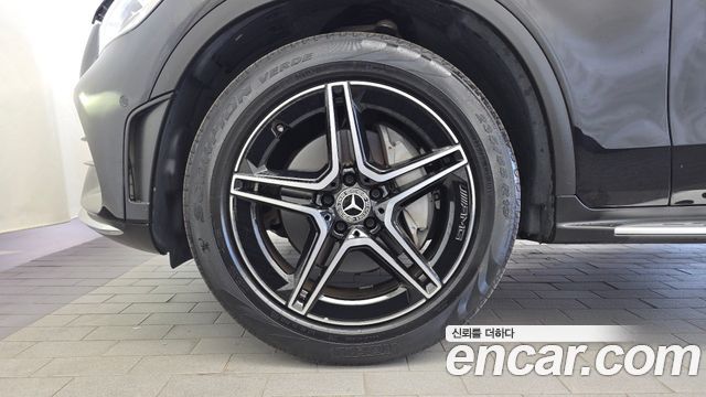 Mercedes-Benz GLC-Class (X253) GLC300 4MATIC 2022 — фото 5