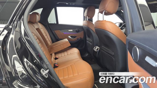 Mercedes-Benz GLC-Class (X253) GLC300 4MATIC 2022 — фото 12
