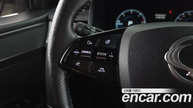 KG Mobility (SsangYong) Rexton Sports Khan Diesel 2.2 2WD Culman Prestige 2024 — фото 16