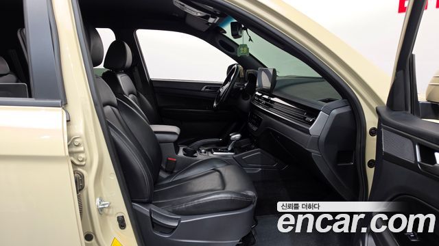 KG Mobility (SsangYong) Rexton Sports Khan Diesel 2.2 2WD Culman Prestige 2024 — фото 26