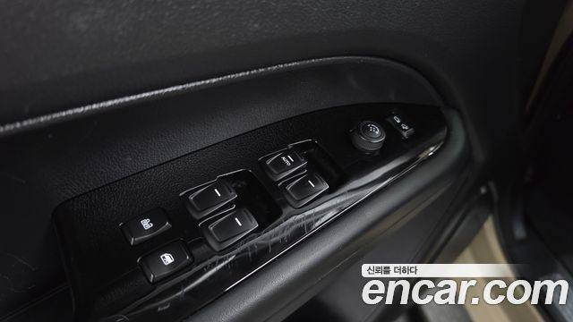 KG Mobility (SsangYong) Rexton Sports Khan Diesel 2.2 2WD Culman Prestige 2024 — фото 28