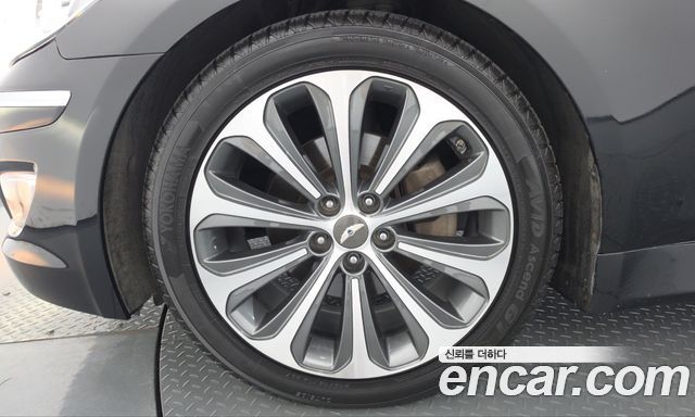 Hyundai Genesis BH330 Premium Special 2013 — фото 5