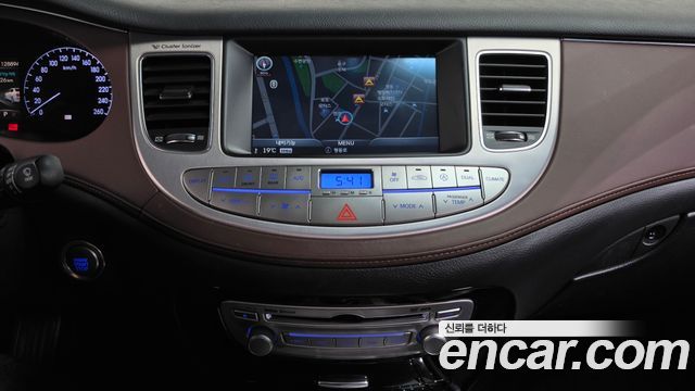 Hyundai Genesis BH330 Premium Special 2013 — фото 12