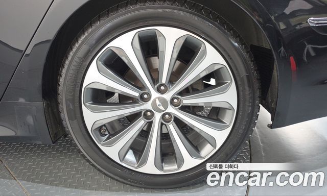 Hyundai Genesis BH330 Premium Special 2013 — фото 21