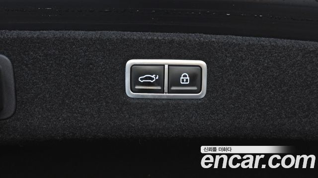 Genesis G90 (RS4) Gasoline 3.5 Turbo AWD 2022 — фото 16