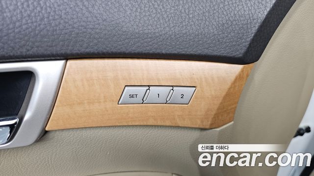 Kia Mohave 4WD KV 300 2015 — фото 17