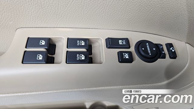 Kia Mohave 4WD KV 300 2015 — фото 18