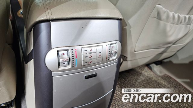 Kia Mohave 4WD KV 300 2015 — фото 31