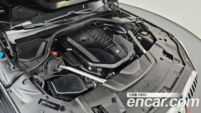 BMW 7 Series (G11) 740Li xDrive M Sport Package 2020 — фото 6