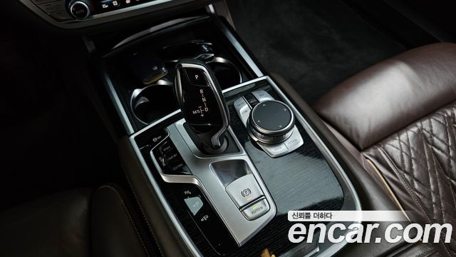 BMW 7 Series (G11) 740Li xDrive M Sport Package 2020 — фото 9
