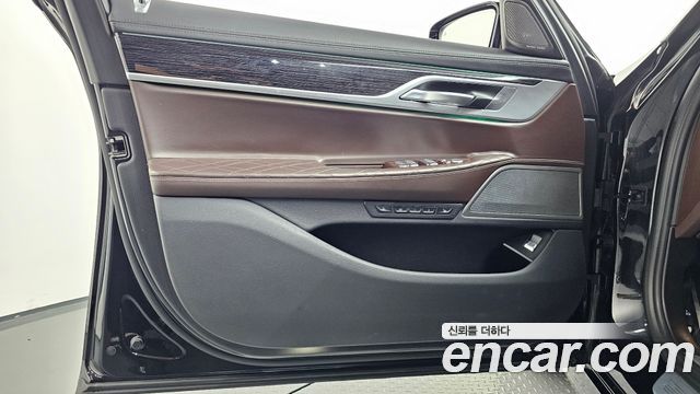 BMW 7 Series (G11) 740Li xDrive M Sport Package 2020 — фото 24