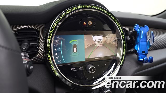 MINI Cooper 3Door Resolute Edition 3rd Gen 2023 — фото 14