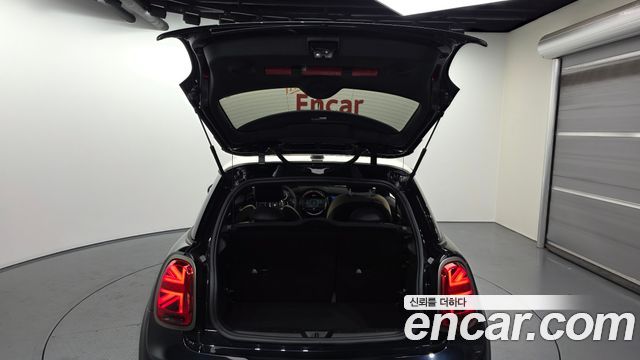 MINI Cooper 3Door Resolute Edition 3rd Gen 2023 — фото 20