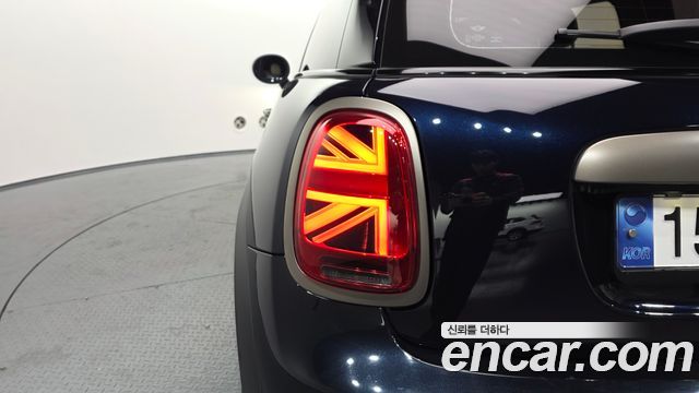 MINI Cooper 3Door Resolute Edition 3rd Gen 2023 — фото 23