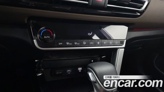 Kia Seltos Gasoline 1.6 Turbo 2WD Signature 2021 — фото 17