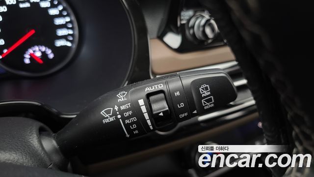 Kia Seltos Gasoline 1.6 Turbo 2WD Signature 2021 — фото 18