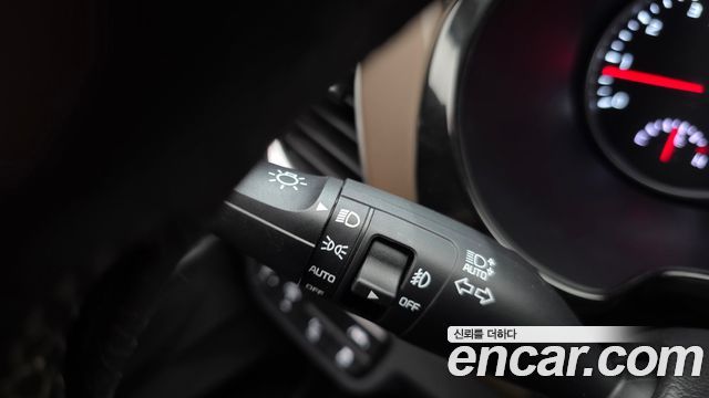 Kia Seltos Gasoline 1.6 Turbo 2WD Signature 2021 — фото 28