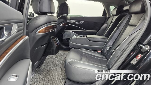 Kia K9 3.8 GDI AWD PlatinumⅡ 2019 — фото 11